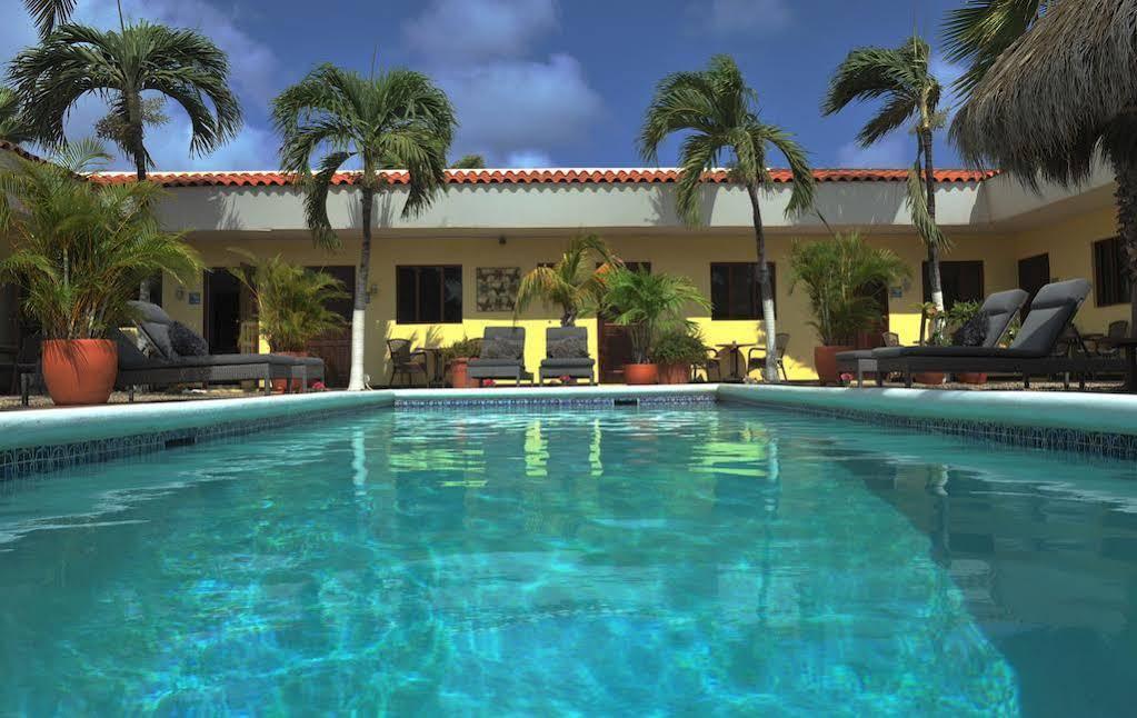 Arubiana Inn Hotel Noord Exterior photo